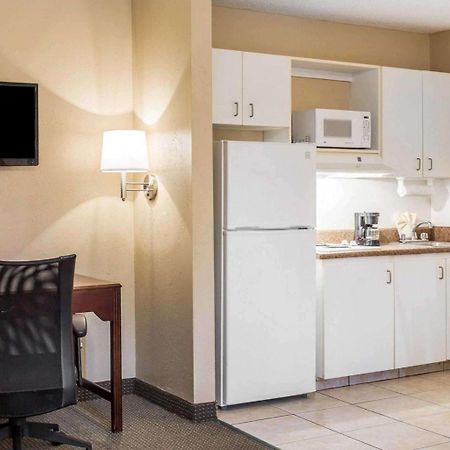 Suburban Studios Kennesaw-Marietta North Экстерьер фото