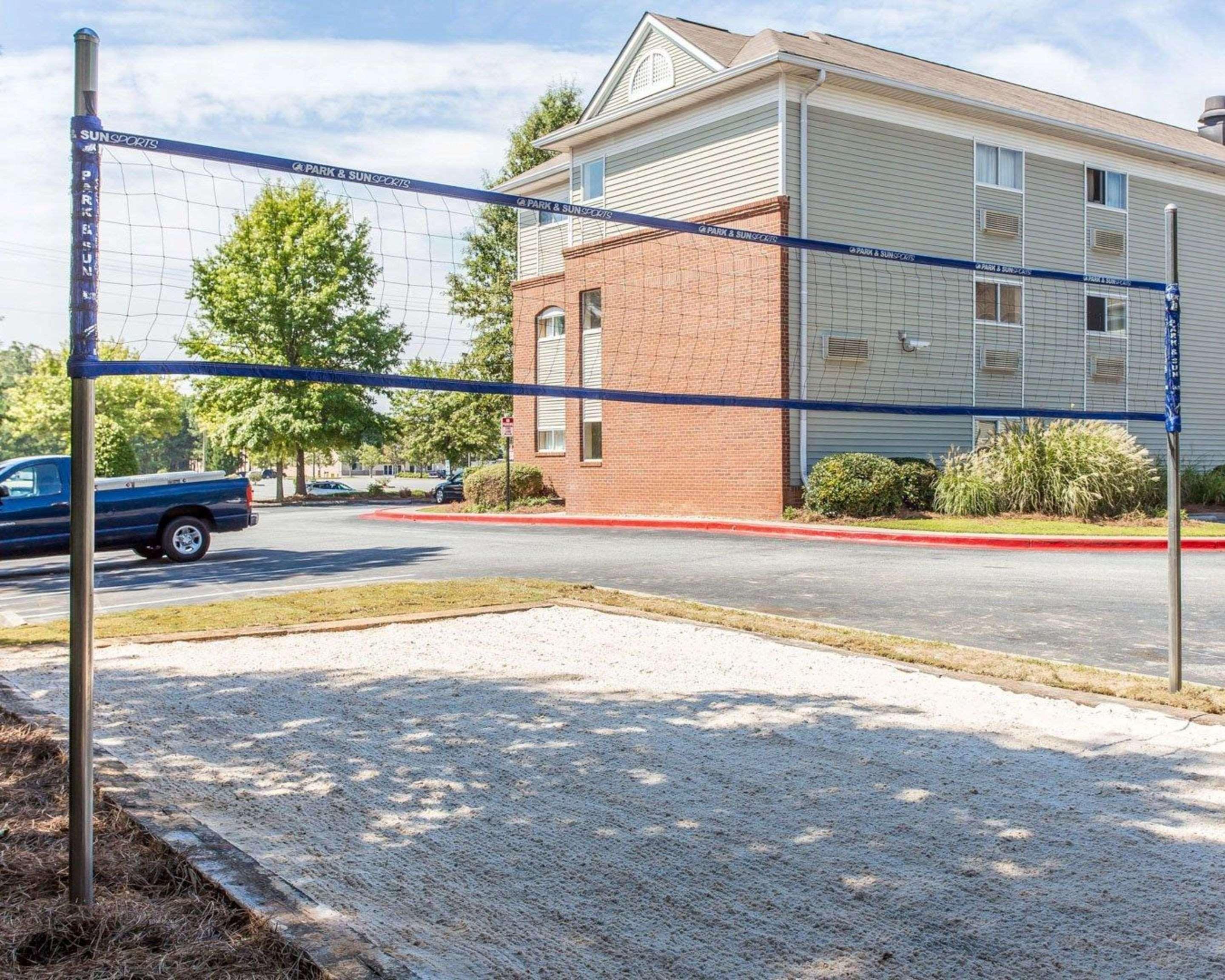 Suburban Studios Kennesaw-Marietta North Экстерьер фото